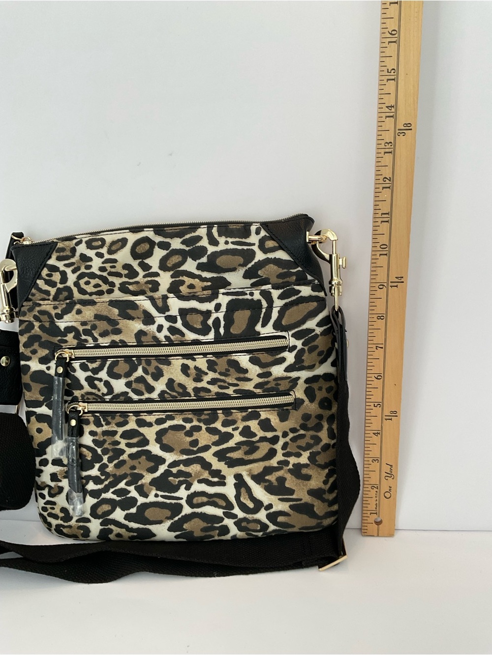 NW/OT Chico’s Nylon Leopard Print Crossbody Bag with Black Trim - Picture 7 of 9